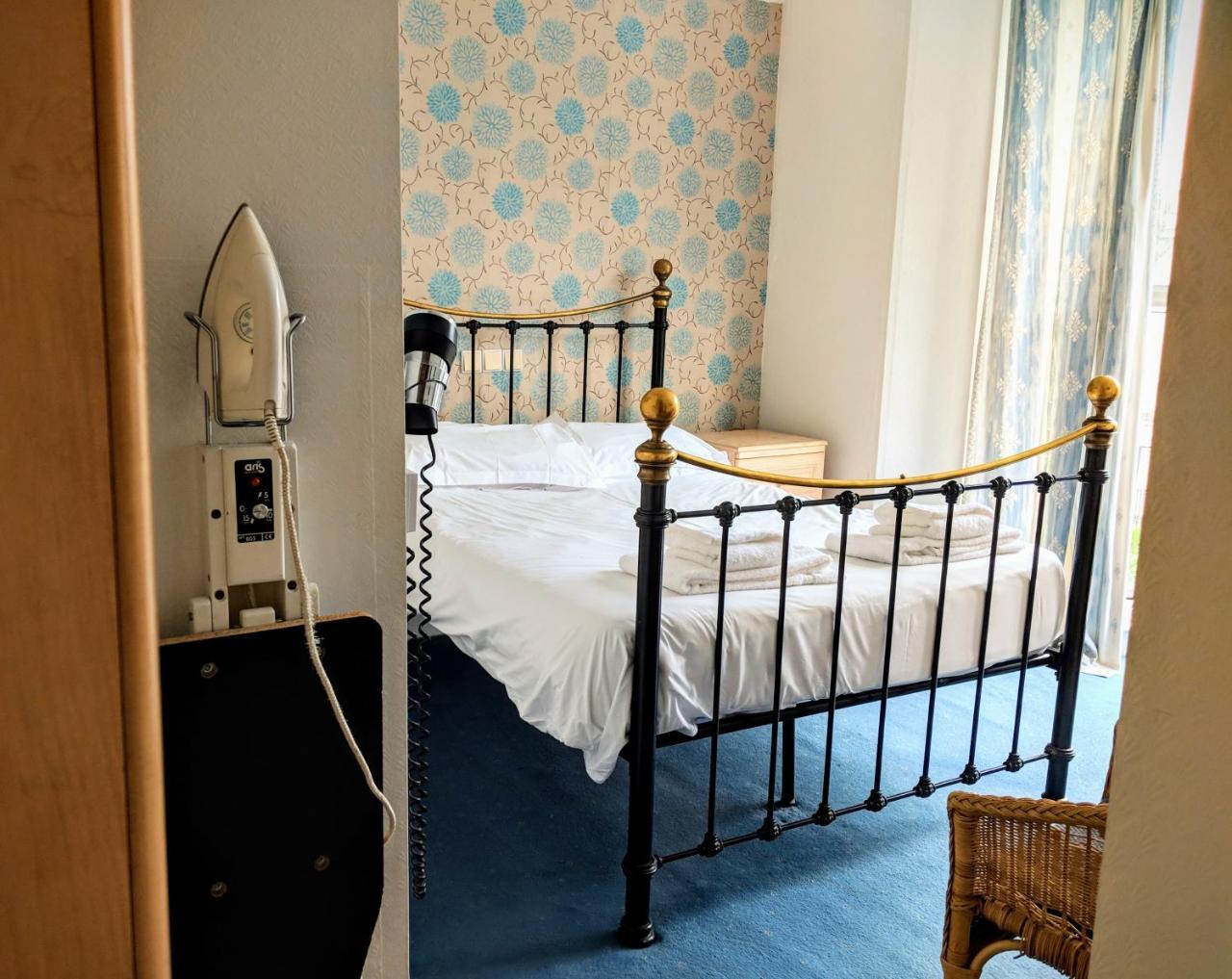 Lifestyle Hotel - Russell Square Brighton Habitación foto