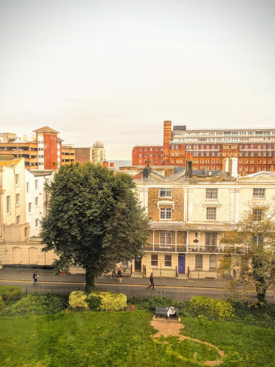 Lifestyle Hotel - Russell Square Brighton Habitación foto