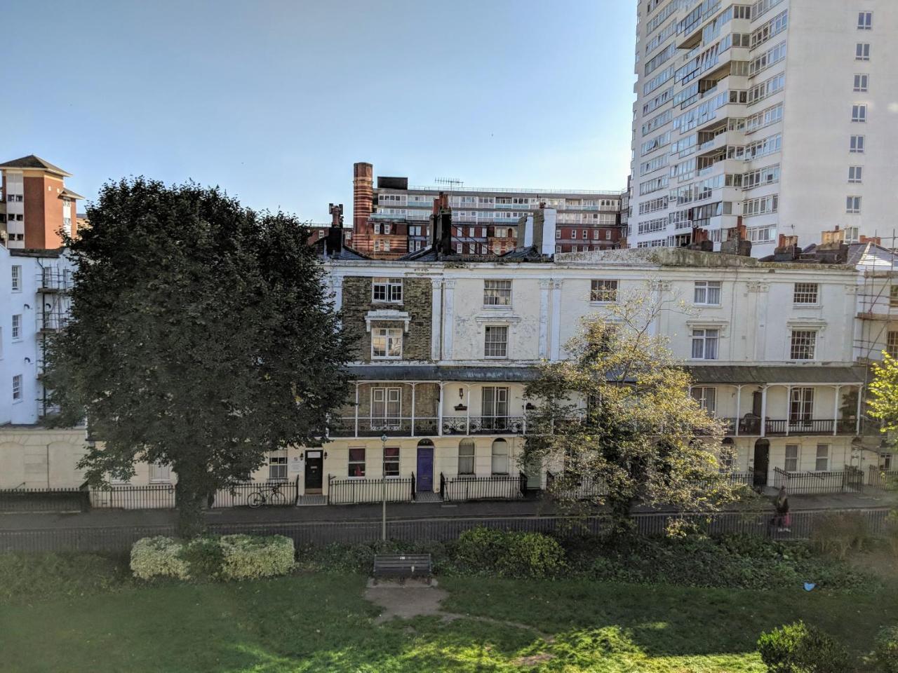 Lifestyle Hotel - Russell Square Brighton Habitación foto