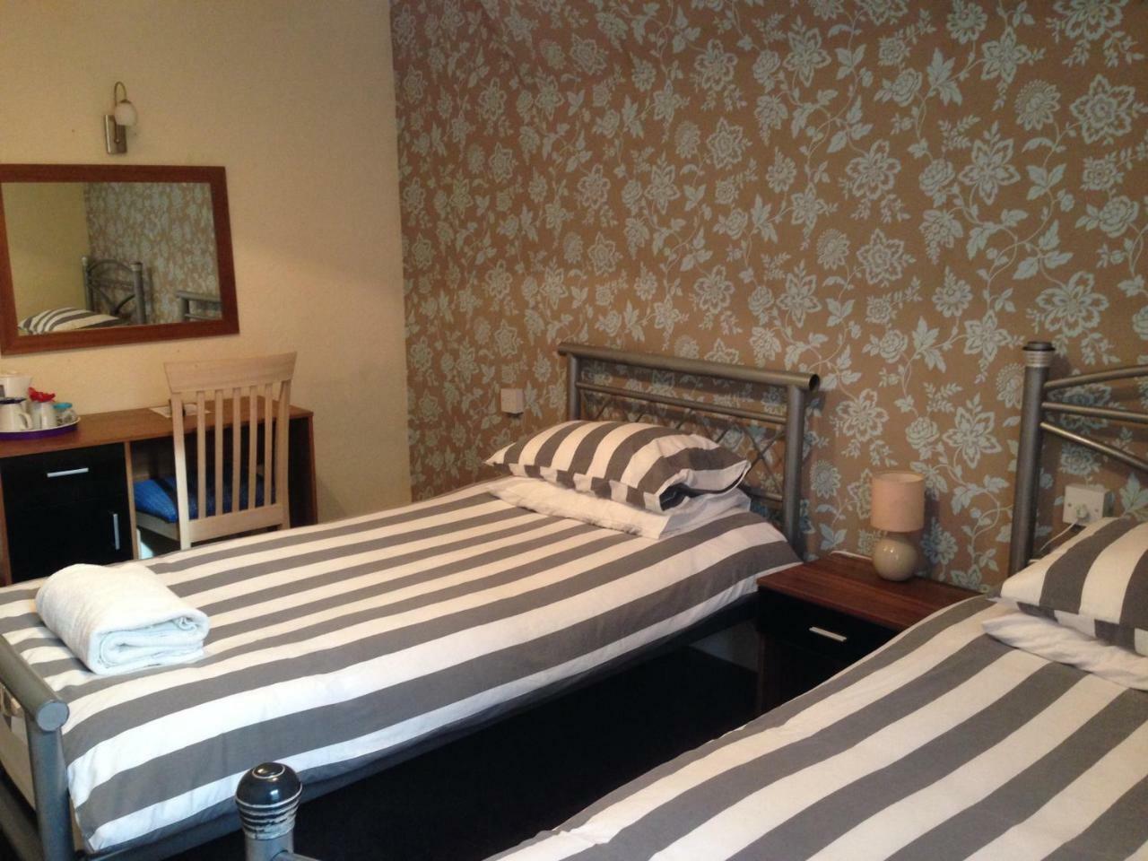 Lifestyle Hotel - Russell Square Brighton Habitación foto